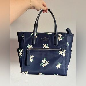 NWOT Nylon Kate Spade Chelsea Tote Navy Blue Floral w Silver Hardware